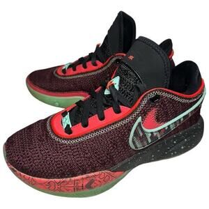 Nike Boys Size 6Y Night Maroon Lebron XX 20 Shoes Sneakers FB8974-600